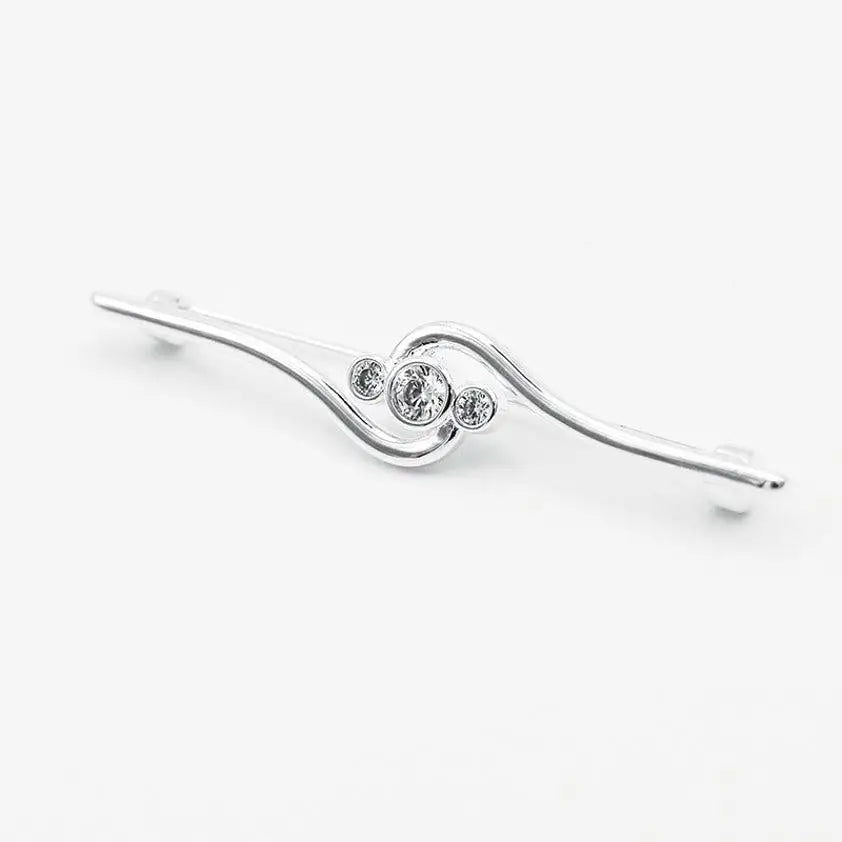 Silver equetech deluxe twist stock pin with wavy design and three clear crystals for stylish wear