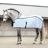 Light blue equilibrium quick chill horse blanket with black trim and adjustable straps chill rug light for horses