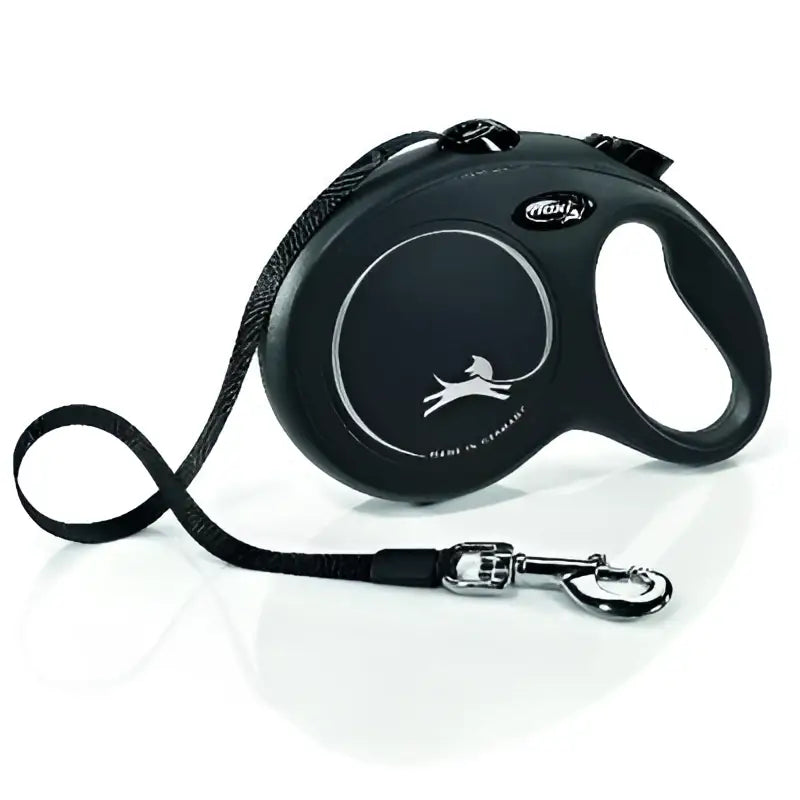 Black flexi classic tape leash with sleek ergonomic handle and silver metal clasp 5 m length