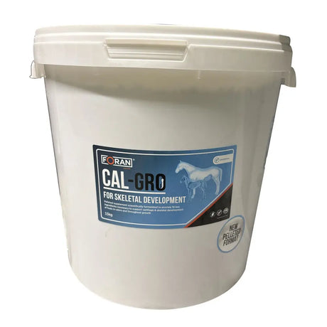 White plastic bucket of foran equine cal-gro pellets for skeletal development containing 15kg horse feed