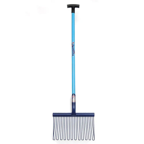Fynalite pellet master stable fork with blue-handled metal rake head and black plastic grip for easy stable use