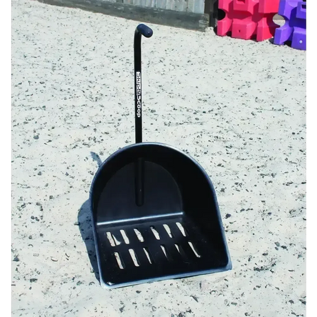 Fynalite Skip & Scoop Shaker Skip Black Mucking Out