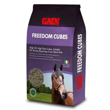 Purple and black bag of gain freedom cubes high fibre cube horse feed with brown horse image on front for easy feeding