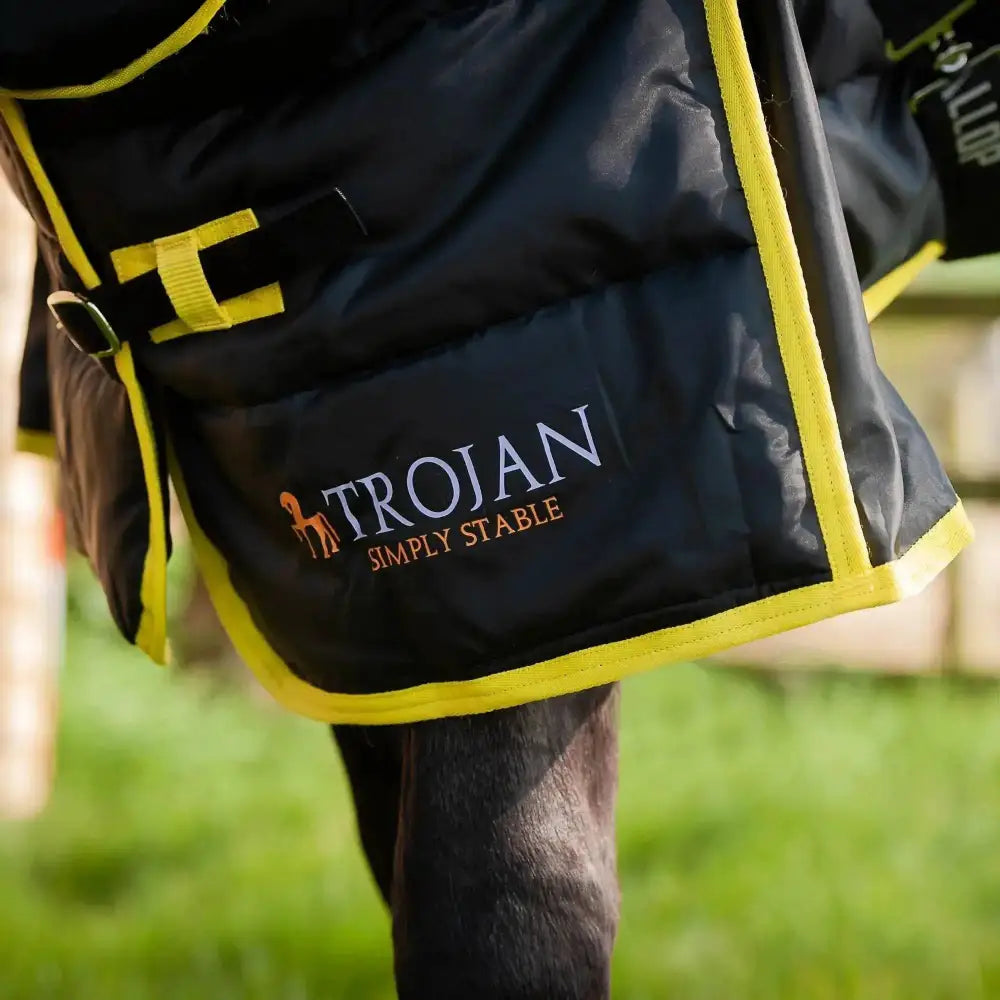 Gallop Trojan 200g Stable Rug Medium Weight Combo 5'6 Stable Rugs Barnstaple Equestrian Supplies