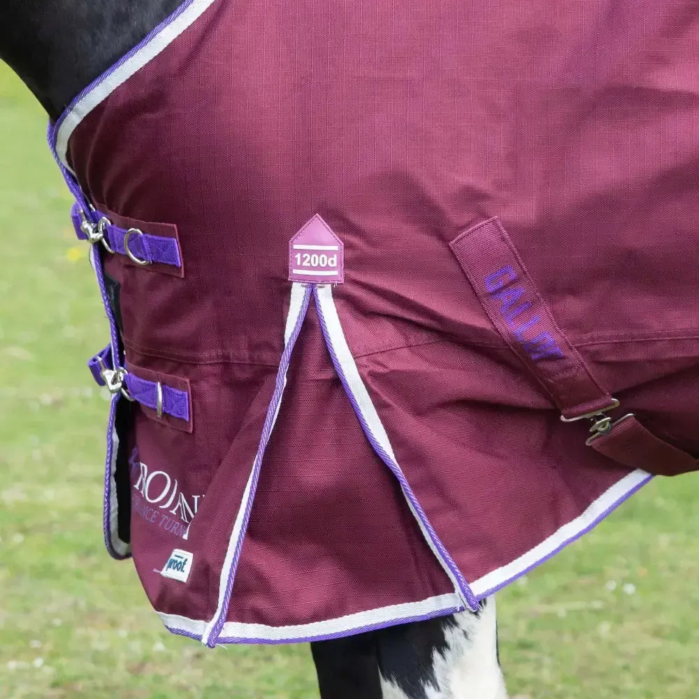 Gallop Trojan Xtra Duraproof 0g Lightweight Turnout Rug Standard Neck 5'6" Turnout Rugs