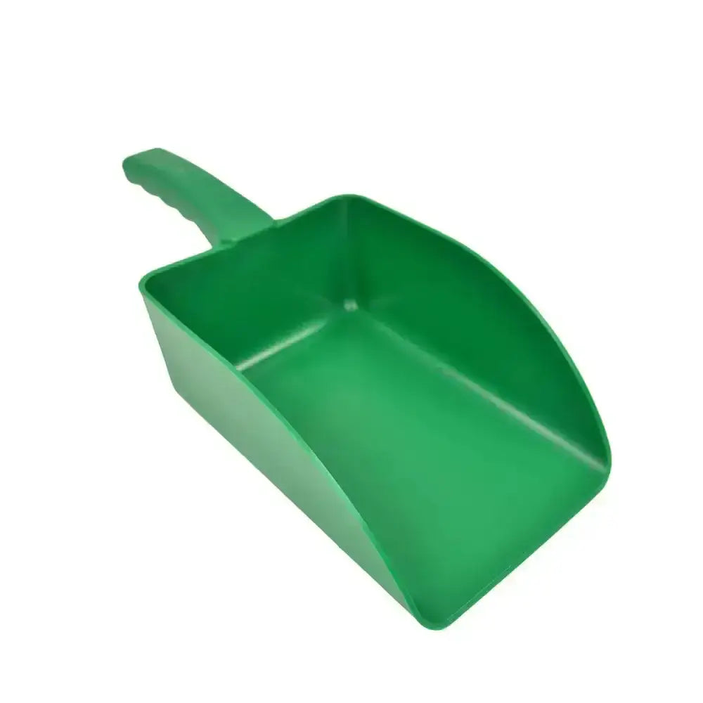 Green plastic dustpan with molded handle for harold moore medium horse feed scoops and moore medium horse use