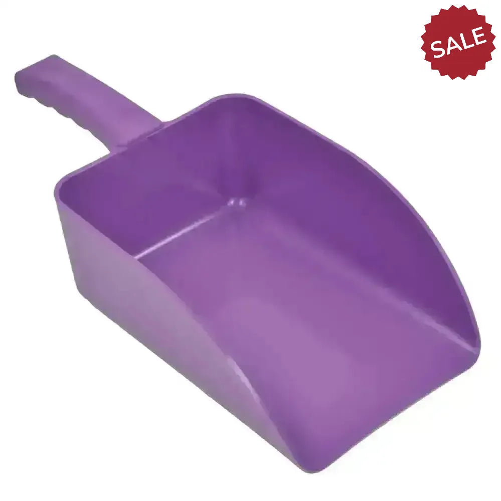 Harold Moore Small Horse Feed Scoops Red Scoops & Stirrers