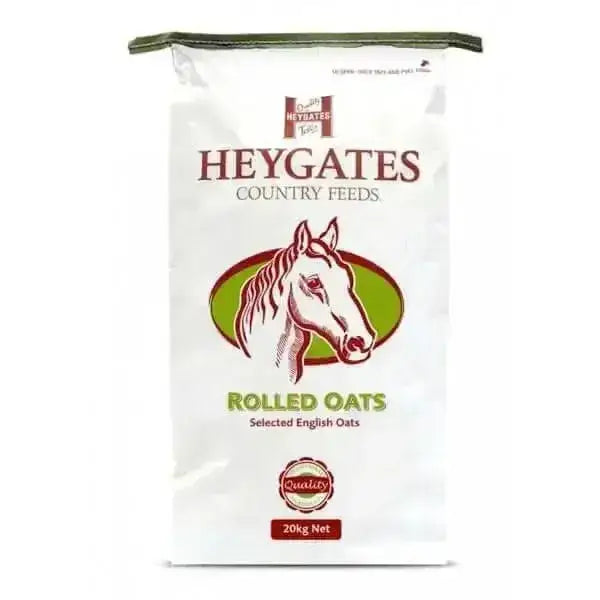 White bag of heygates rolled bruised oats 20kg horse feed with green and brown horse illustration