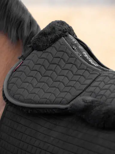 LeMieux Merino+ ProSorb 2 Pocket Half Pad Black/Black Medium Black/Black Corrective Saddle Pads