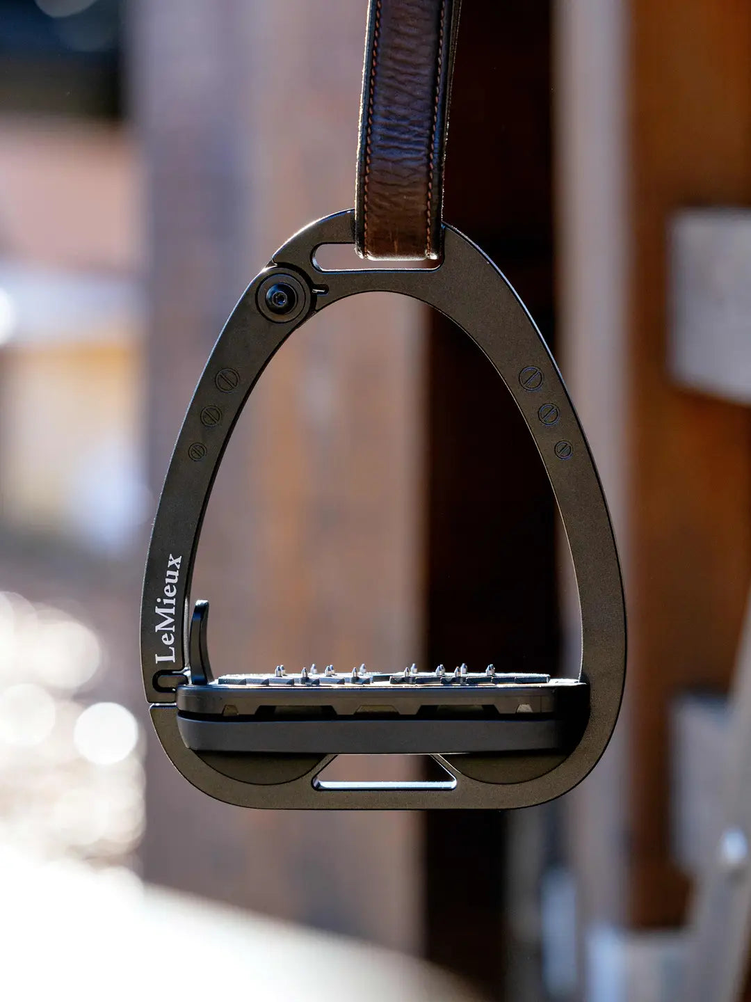LeMieux Vector Balance Stirrup Black One Size Black Safety Stirrups