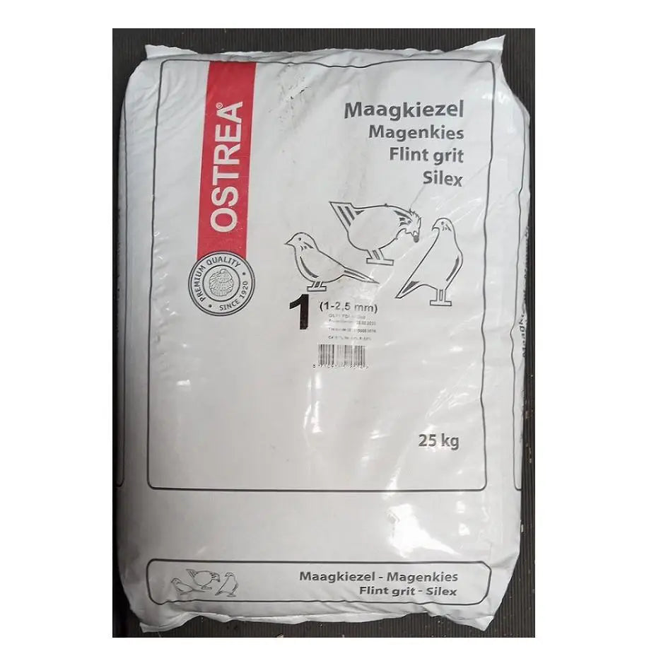 White plastic bag of jondo flint chick maagkiezel hard insoluble grit 25 kg for poultry grit from heygates flint grit