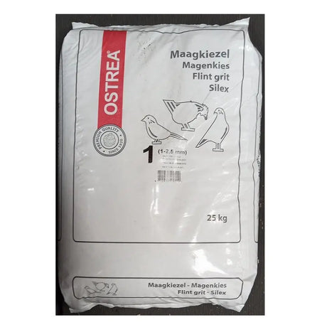 White plastic bag of jondo flint chick maagkiezel hard insoluble grit 25 kg for poultry grit from heygates flint grit