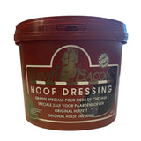 Maroon plastic tub of kevin bacon winter hoof dressing original with lid and label showing hoof dressing original use
