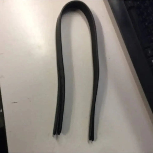 Black leather head piece brown pony strap with smooth slightly curved design for a stylish leather head piece brown look