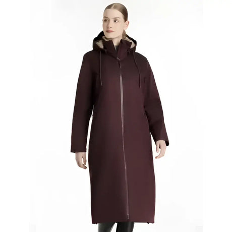 Dark burgundy longline winter coat with hood lined in light brown faux fur and black drawstrings elements robe damson
