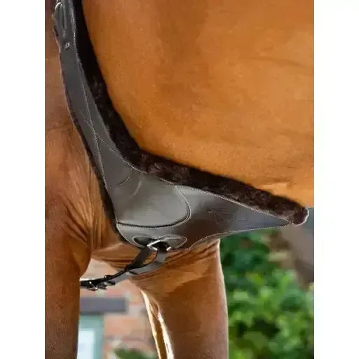 LeMieux Arika Simuwool Contoured Long Stud Girth Brown 100cm Brown Stud Girths