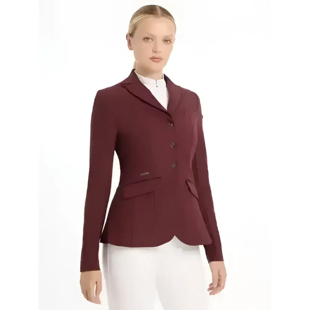 A lemieux dynamiqué jacket burgundy with tailored fit flap pockets and buttoned front for ultimate breathability