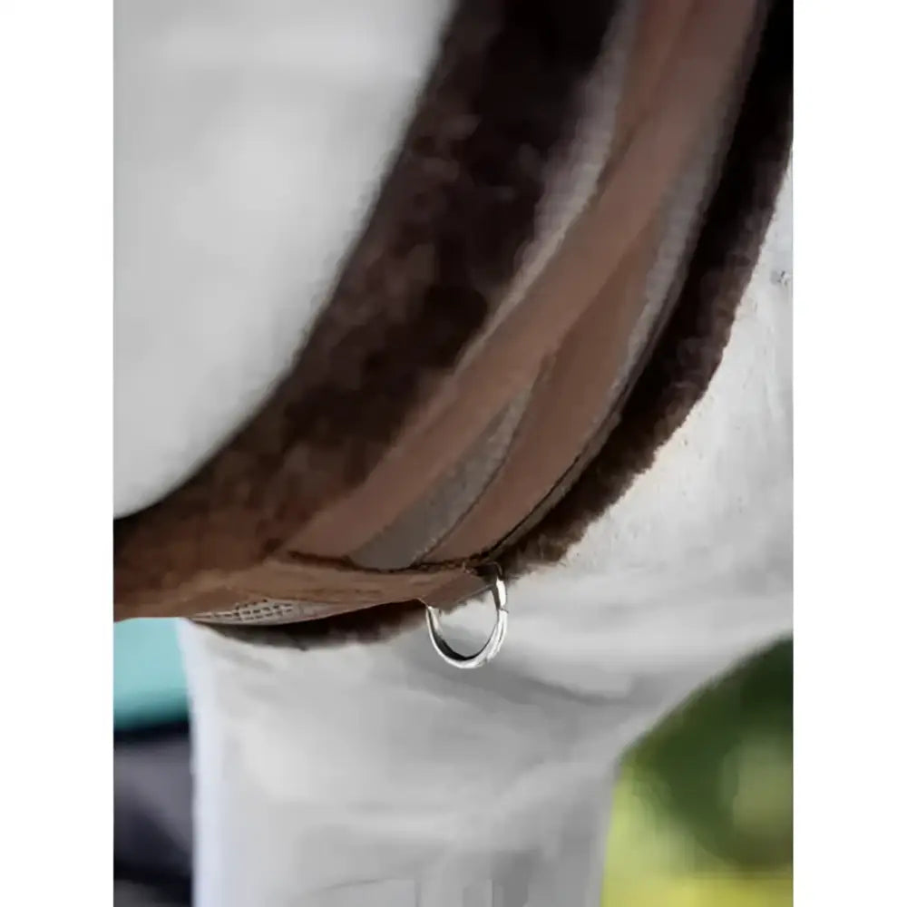Brown leather lemieux fleece lined anatomic girth brown with silver metal ring and soft fleece lining