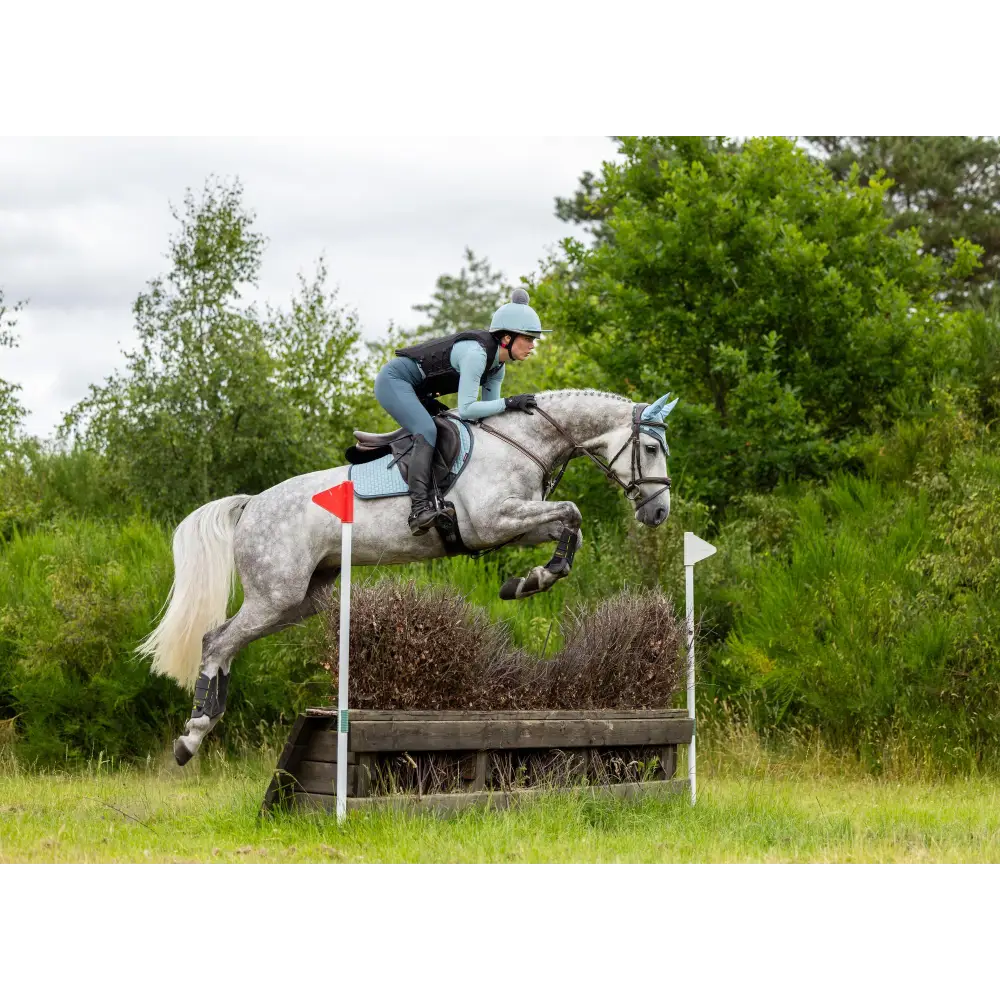 Lemieux Suede Close Contact Square Glacier - Saddle Pads & Numnahs