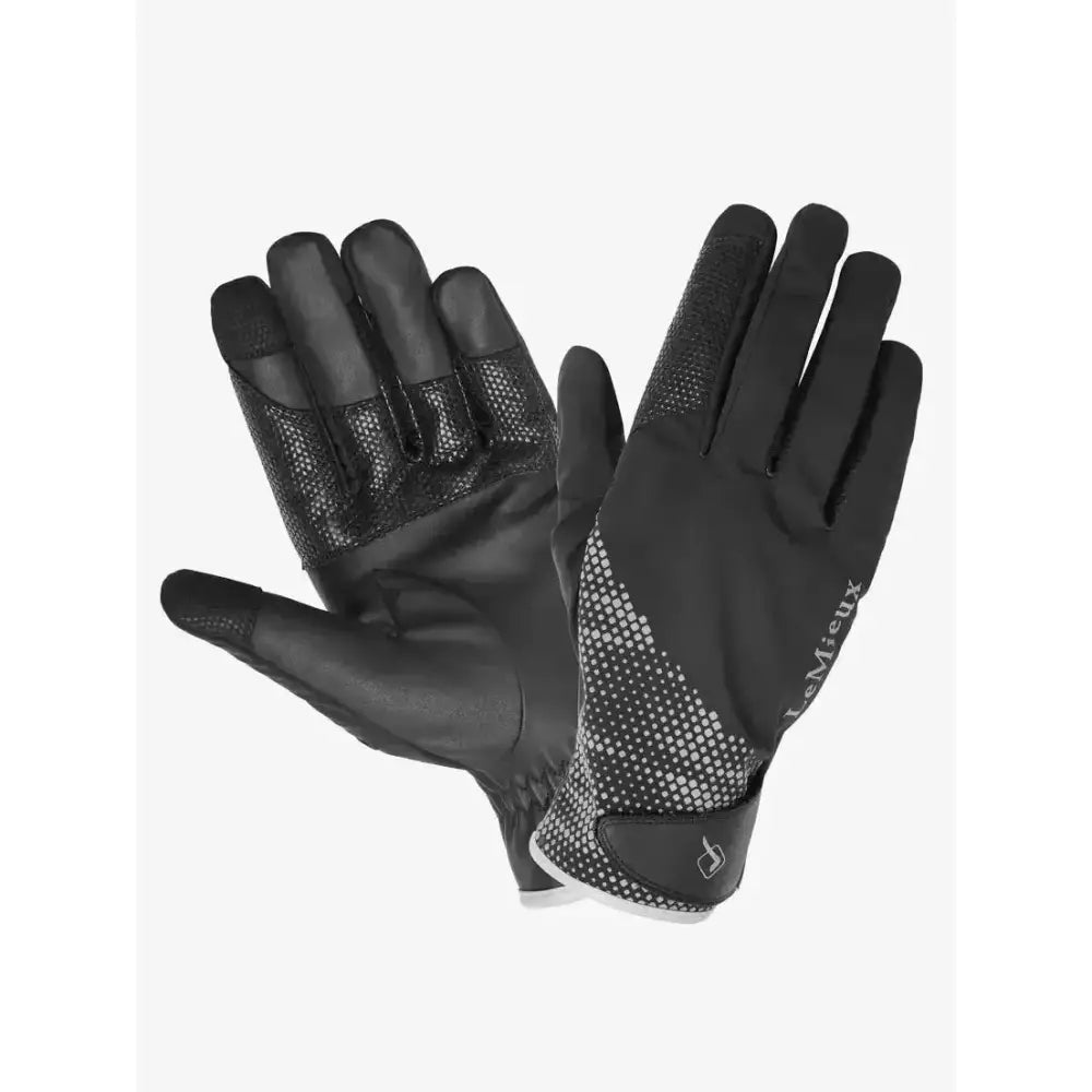 Back of black lemieux waterproof gloves with gray dotted pattern providing complete waterproof protection for sports