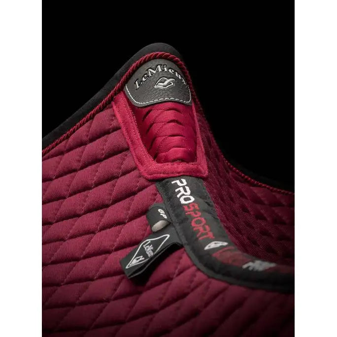 LeMieux Wither Relief Jump Pad Burgundy - Large / Burgundy - Saddle Pads