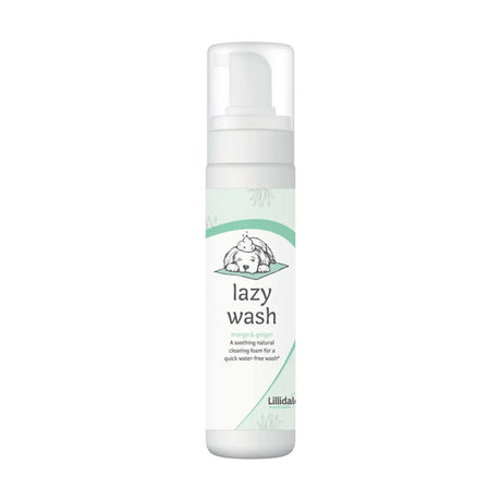 White pump bottle of lillidale lazy wash pet cleaning foam with mint chamomile scent and hydrolysed wheat protein