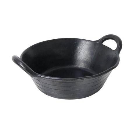 Black cast iron lincoln easi skip skillet with two looped handles and ribbed exterior, strong skip made for durability