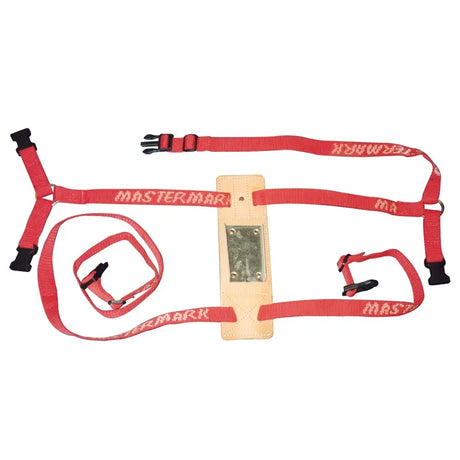Red mastermark ny-felt ram harness with black plastic closures and wooden plate with metal attachment point
