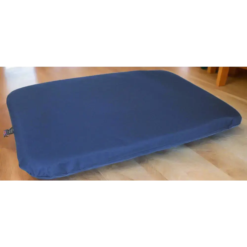 P&L Country Dog Heavy Duty Waterproof Duvet Dog Beds. Small - L 82 cm X W 64 cm X D 9 cm Blue Dog Beds