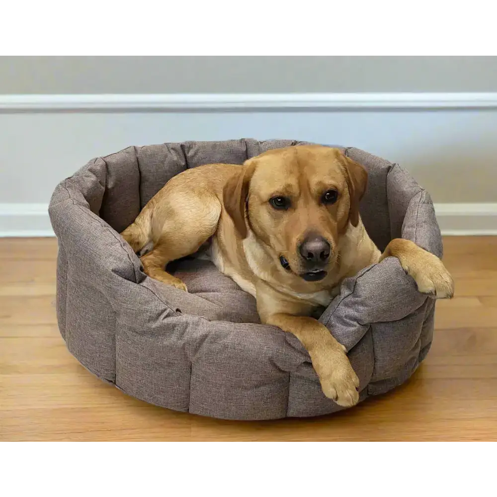 P&L Country Dog Tough Heavy Duty Oval High Sided Waterproof Dog Beds. Medium L61cm X W51cm X H22cm Black Dog Beds