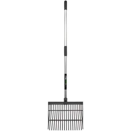 Black plastic perry equestrian bedding and shavings fork with metal handle for daily mucking use