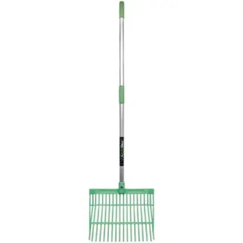 Perry Equestrian Bedding & Shavings Fork Green Forks