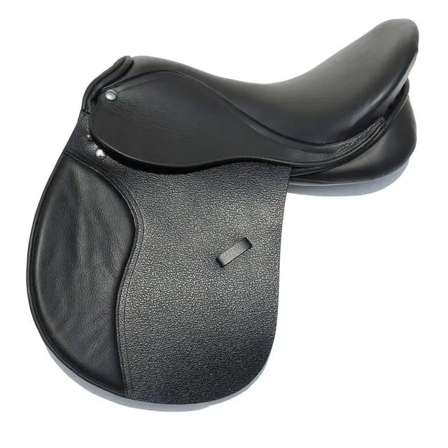 Black leather english saddle with smooth glossy seat and textured panels rhinegold sussex changeable gullet