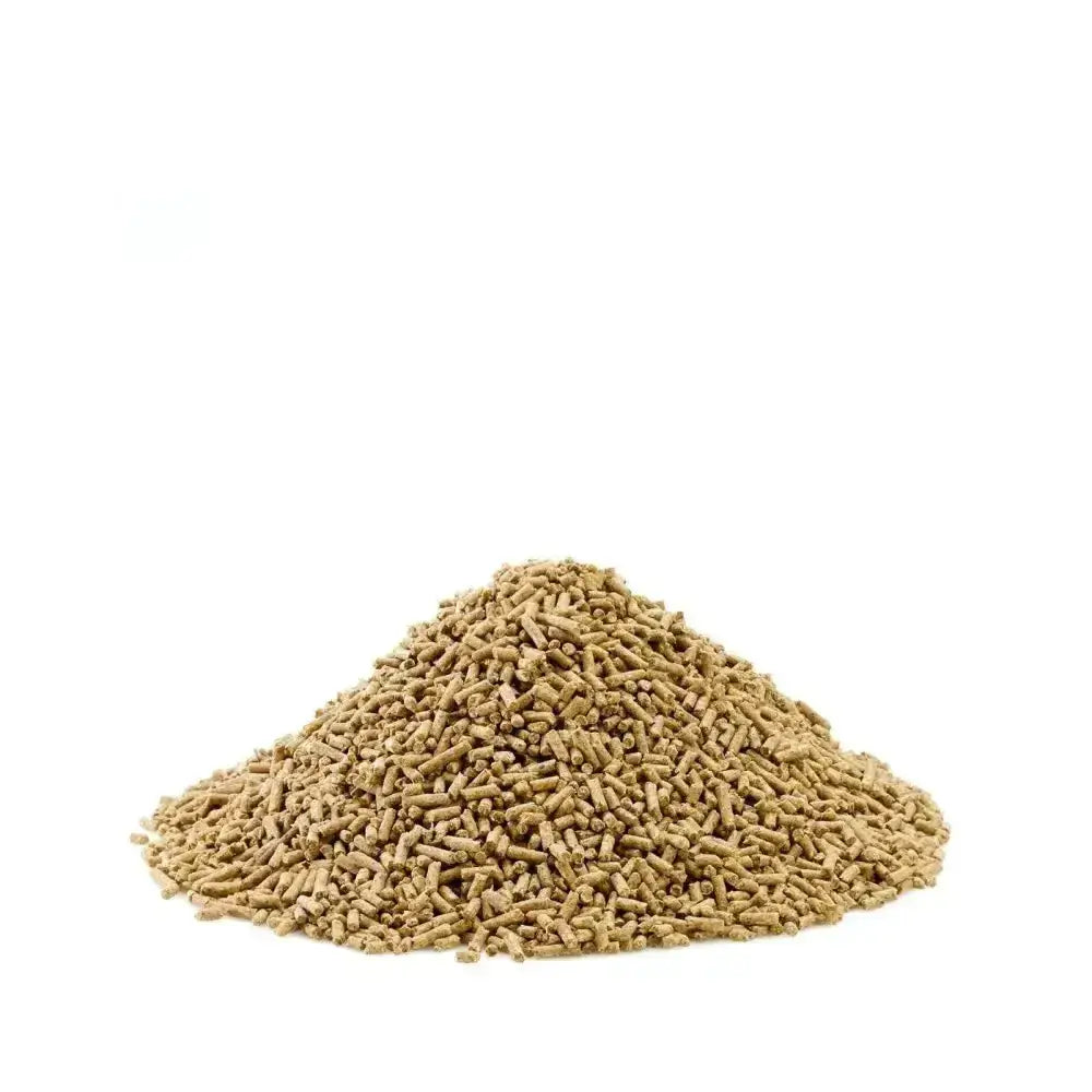 A mound of light brown cylindrical pellets of saracen essential balancer horse feed for balanced nutrition