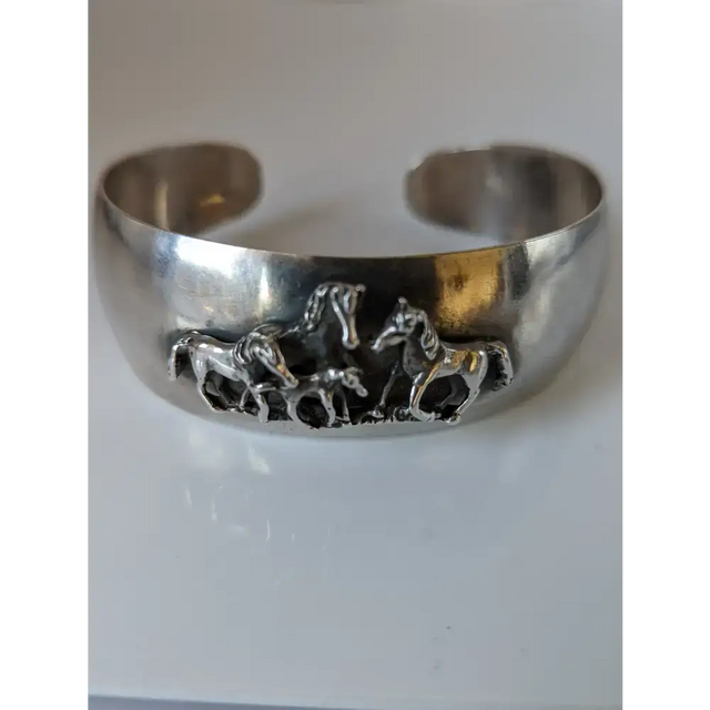 Silver Steed 3D Herd Bangle Bangle