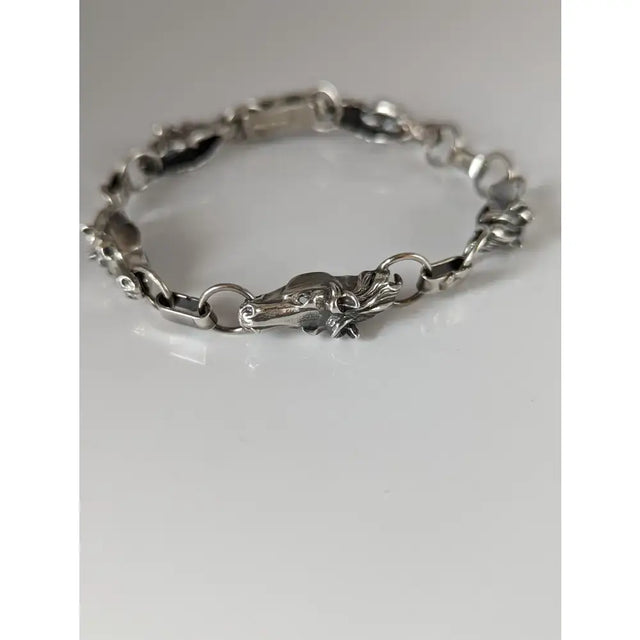 Silver steed 3d horse head bracelet featuring a polished silver horse head bracelet with intricate equestrian jewelry details