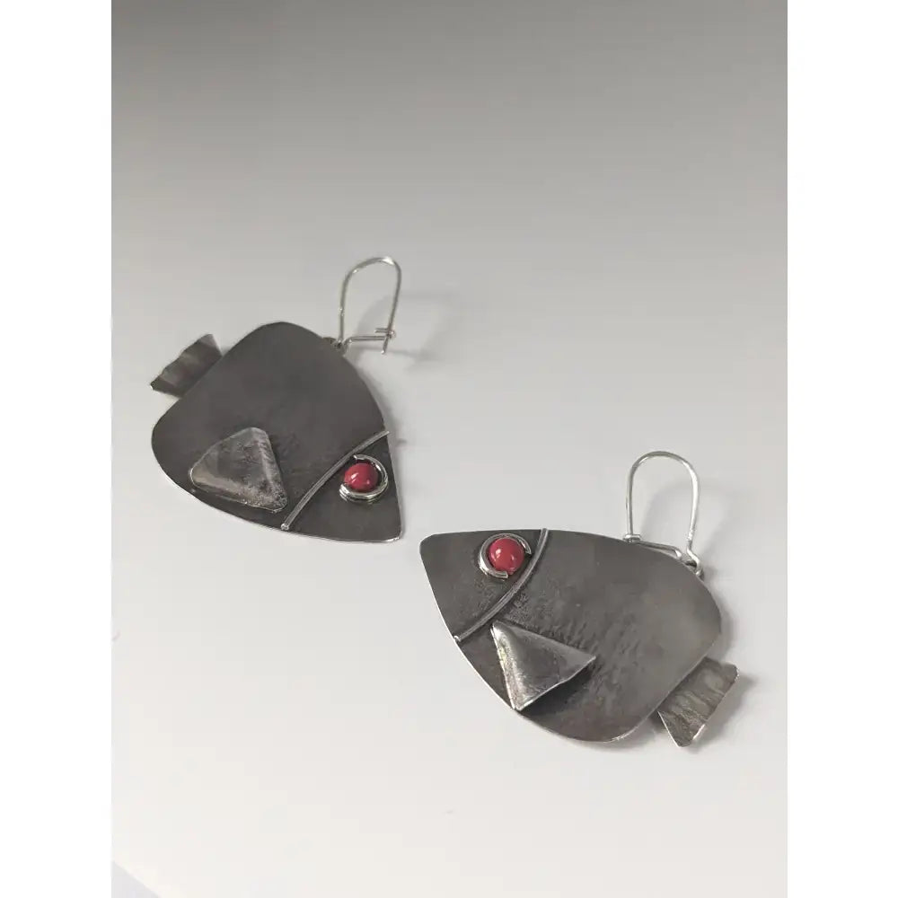 Silver steed angel fish dropped earrings silver fish shaped with red gemstone eyes and triangular metal fins