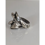 Silver steed big leaf ornament silver ring in sterling silver with textured sculptural design of intertwined leaves and buds