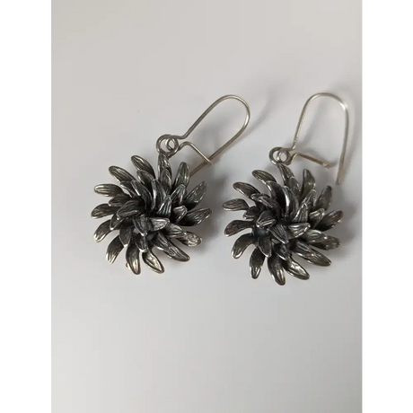 Silver Steed Chrysanthemum Dropped Earrings Earrings