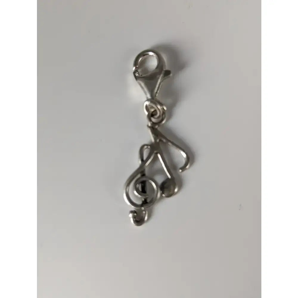 Silver steed clef note silver charm with clasp made of silver perfect for music lovers and jewelry fans