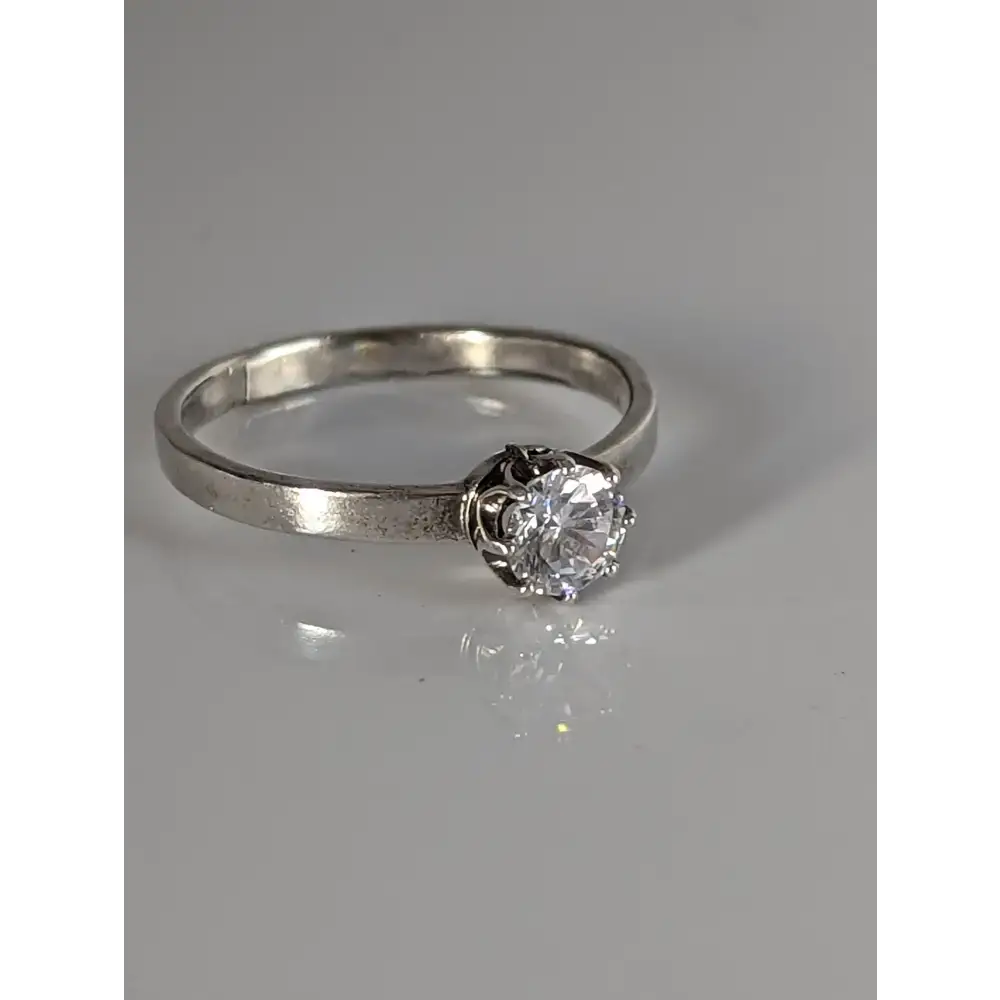 Silver Steed Delicate , unique silver zirconia ring G Rings