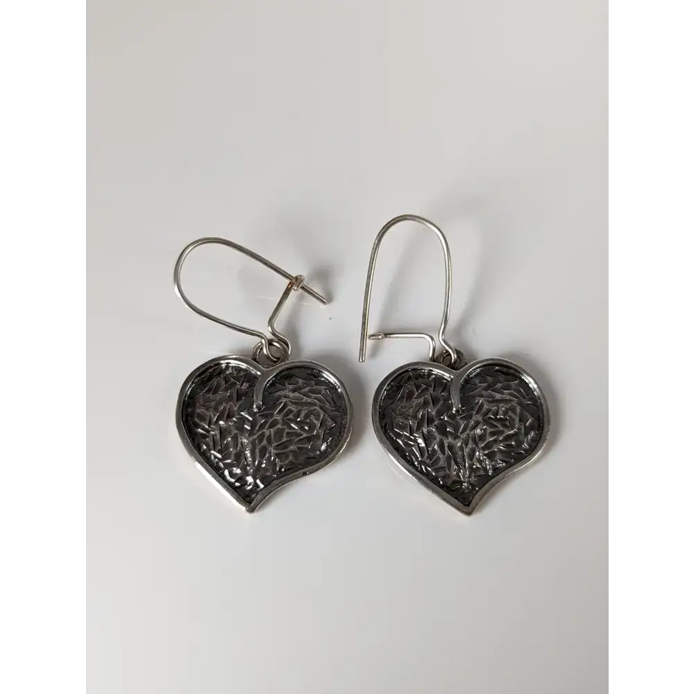 Silver Steed Detailed Heart Dropped Earrings Earrings