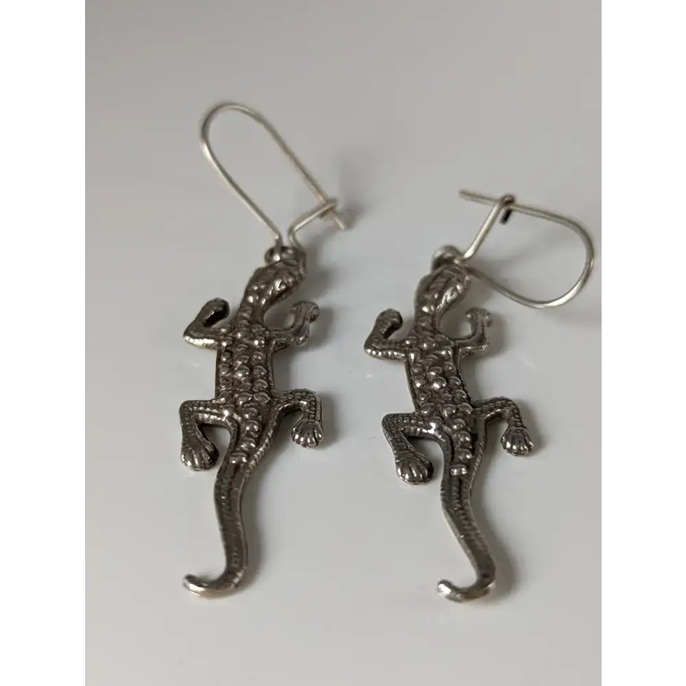 Silver Steed Detailed Lizard Silver Dropped Earrings Earrings