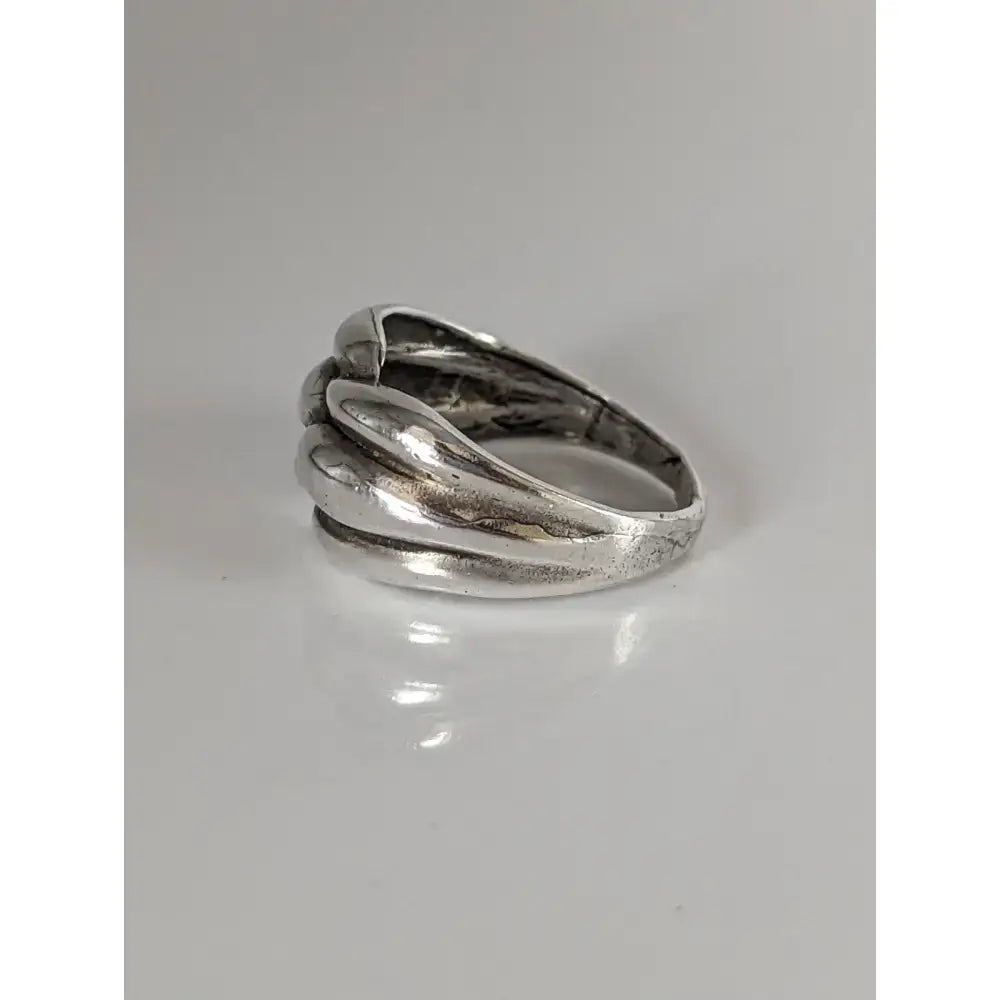 Silver steed ear grain silver ring with twisted layered band design in shiny silver grain silver style