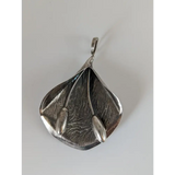 Silver Steed Extravagant Leaf & Stems Silver Pendant Oval Pendant