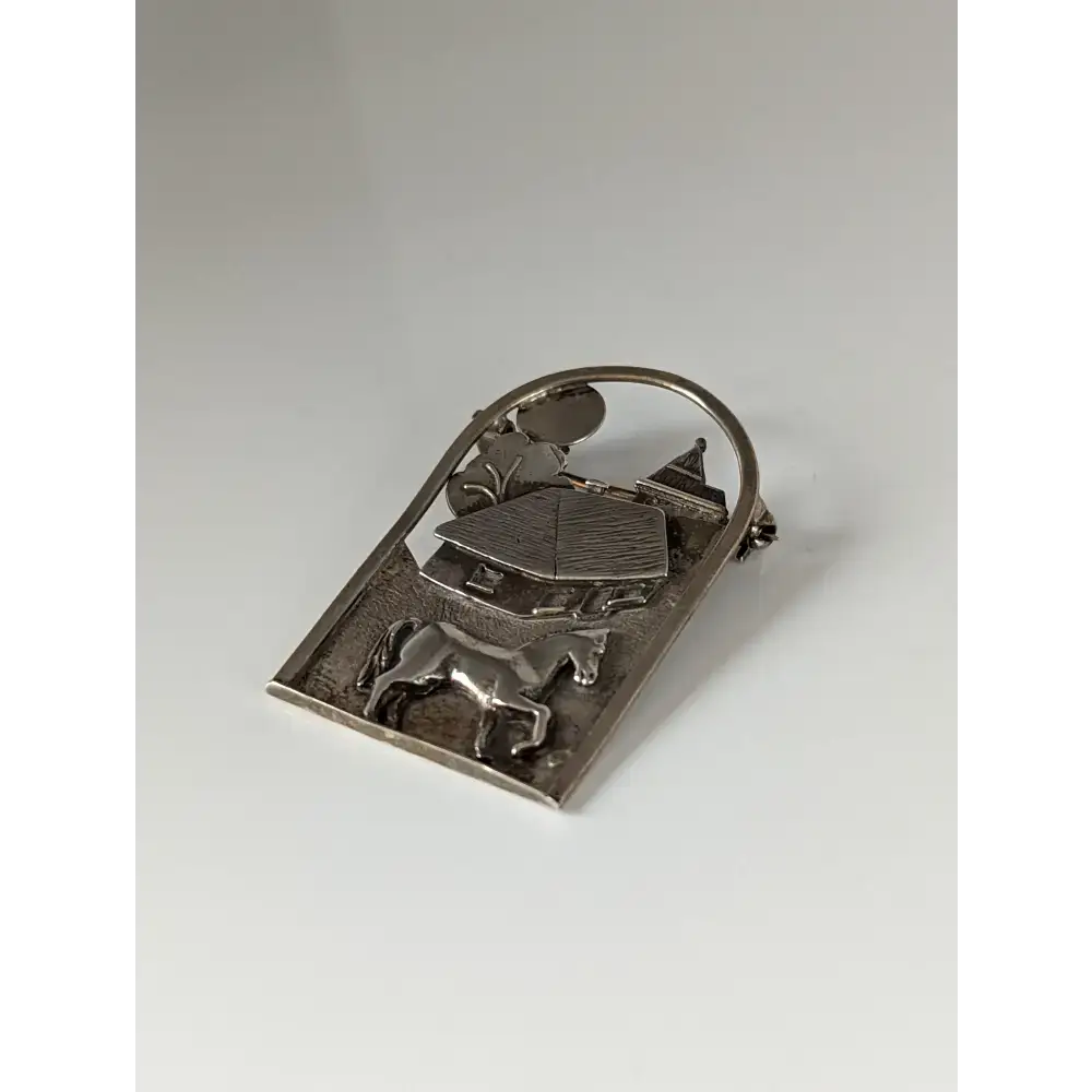 Silver Steed Farm Yard Silver Brooch Brooches