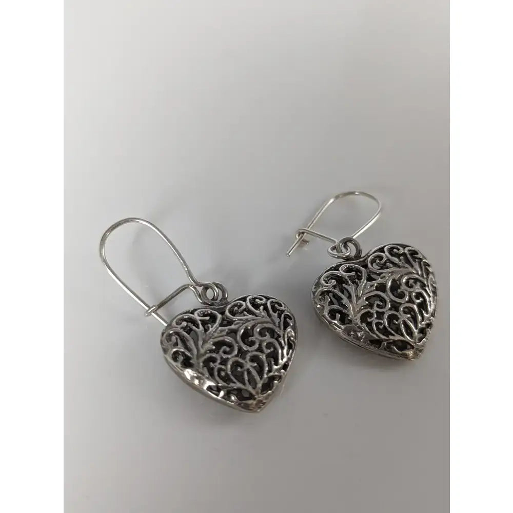 Silver steed filigree heart dropped earrings in handmade silver with intricate filigree detailing and heart shape