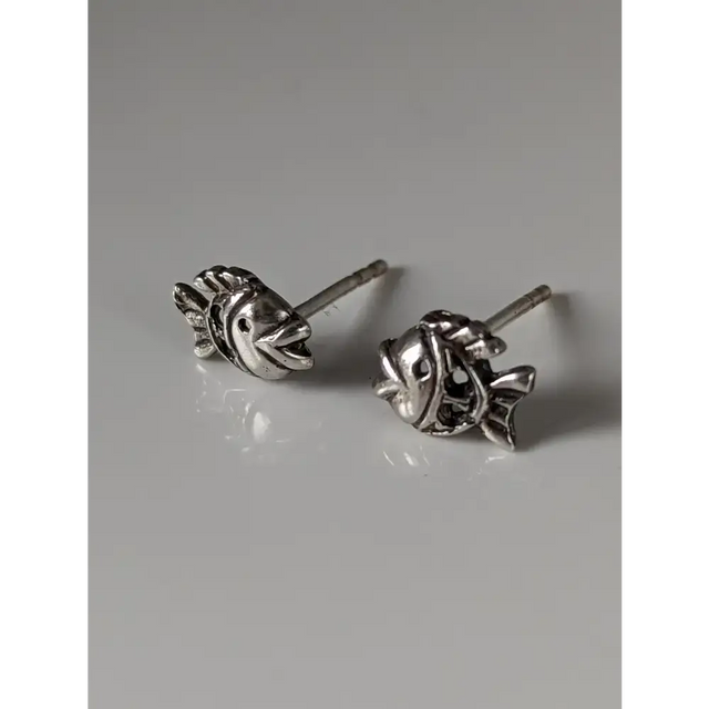 Silver Steed Fish Stud Earrings Earrings