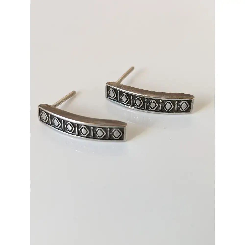 Silver steed greek motive stud earrings curved silver bars with geometric diamond and line patterns