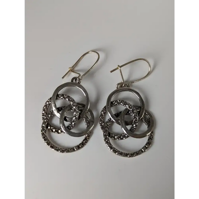 Silver Steed Linked Rings Dropped Earrings Earrings